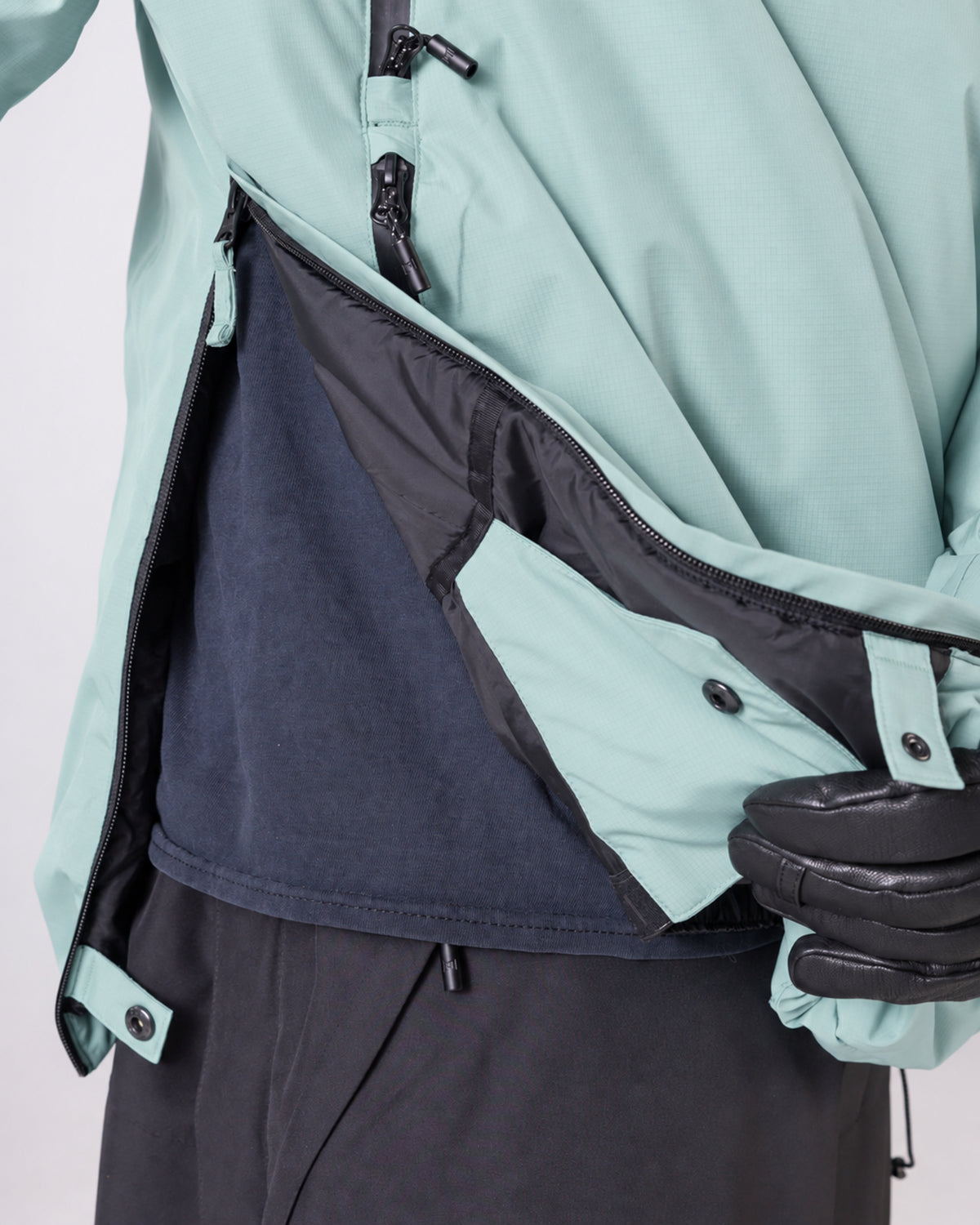L1 Aftershock Anorak