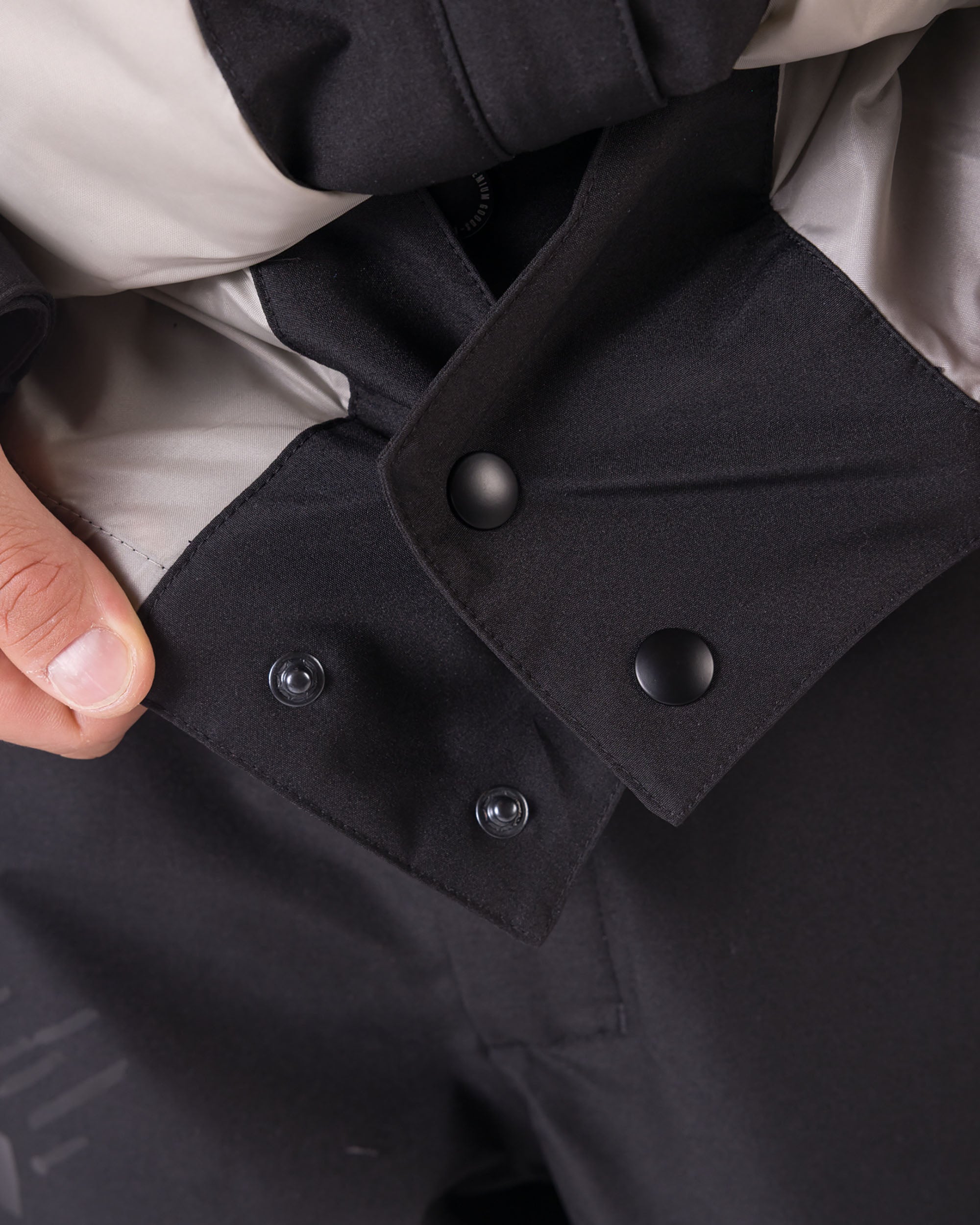 L1 Chroma Jacket