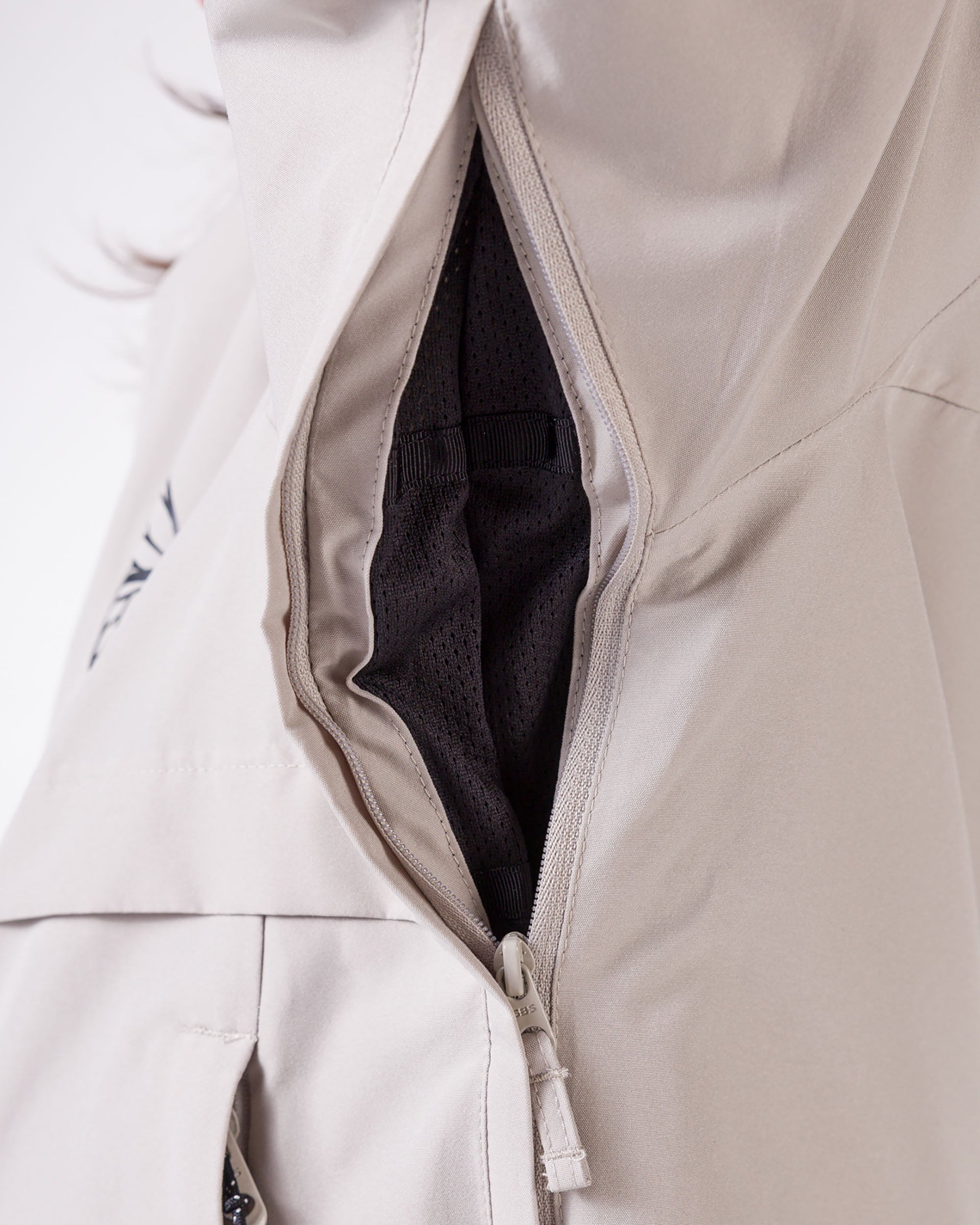 L1 Chroma Women's Jacket