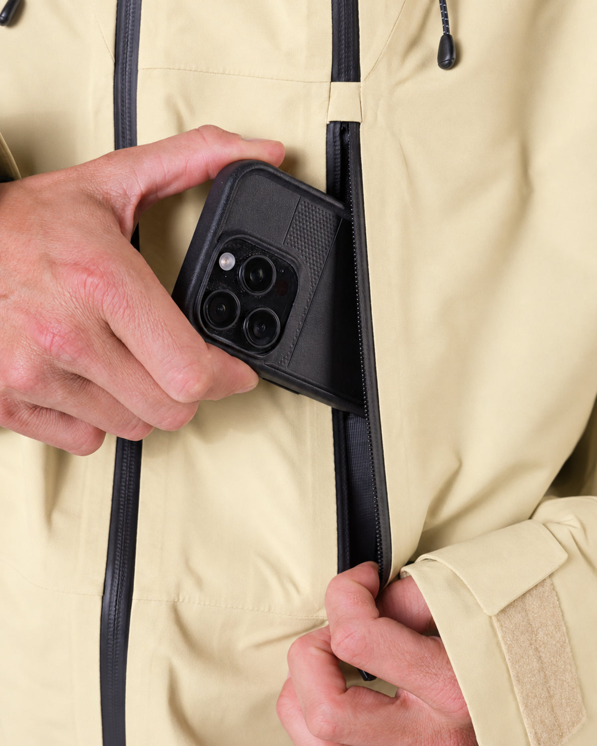 L1 Axial Pro Jacket
