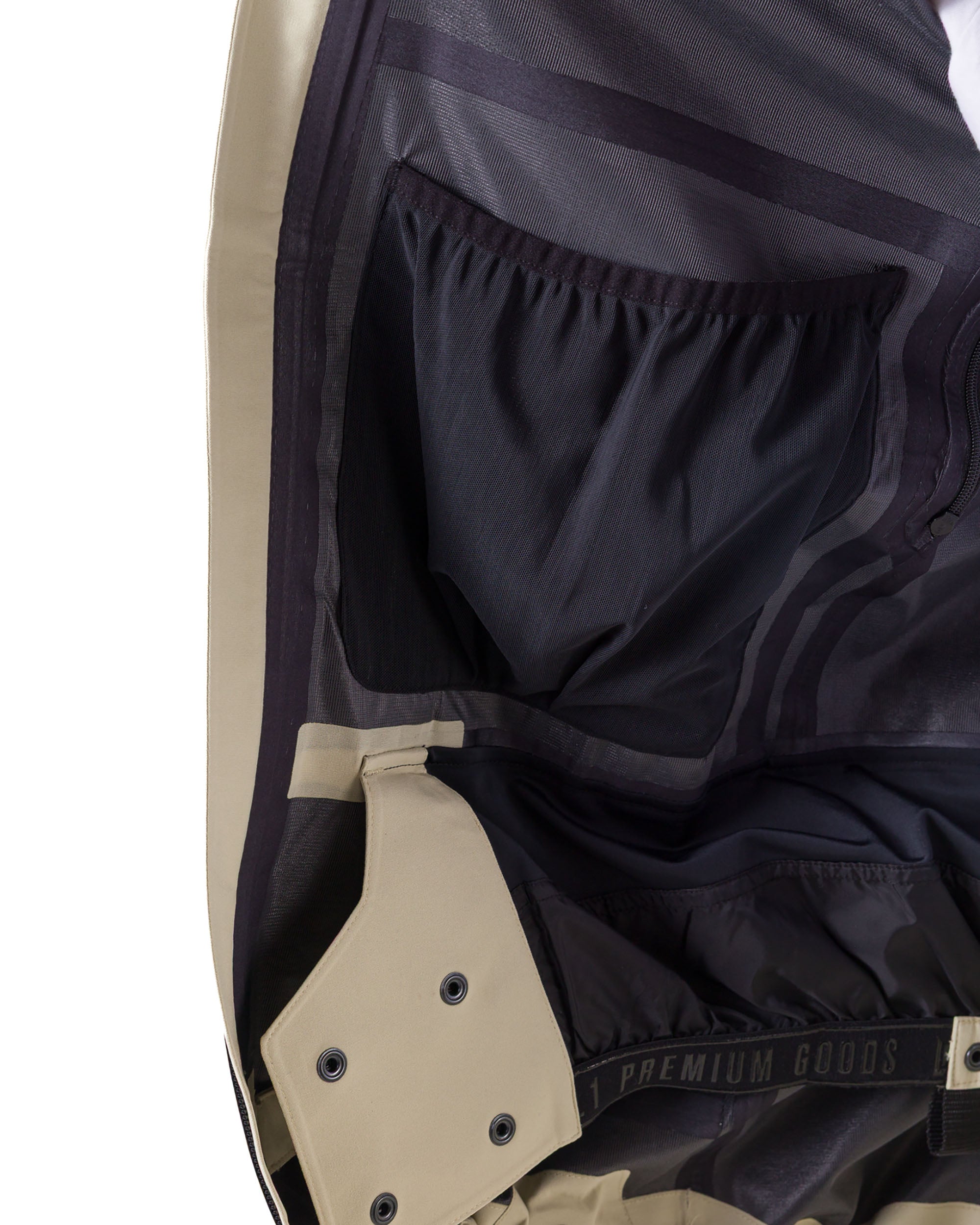 L1 Axial Pro Jacket