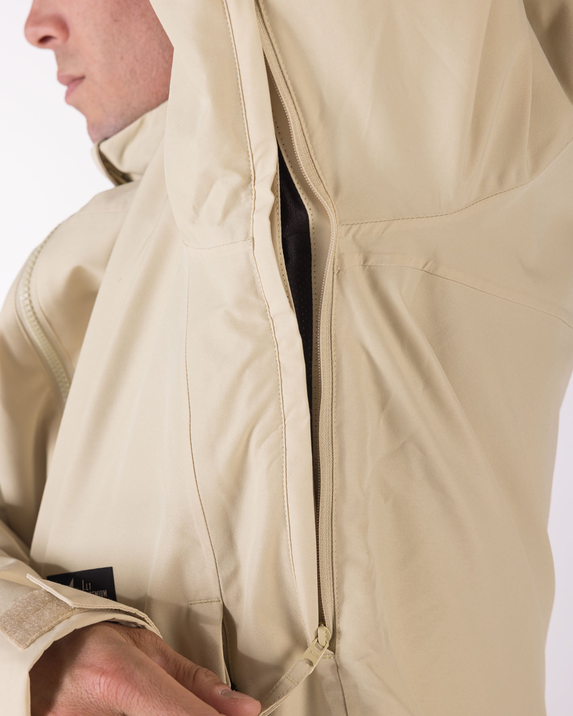 L1 Chroma Jacket
