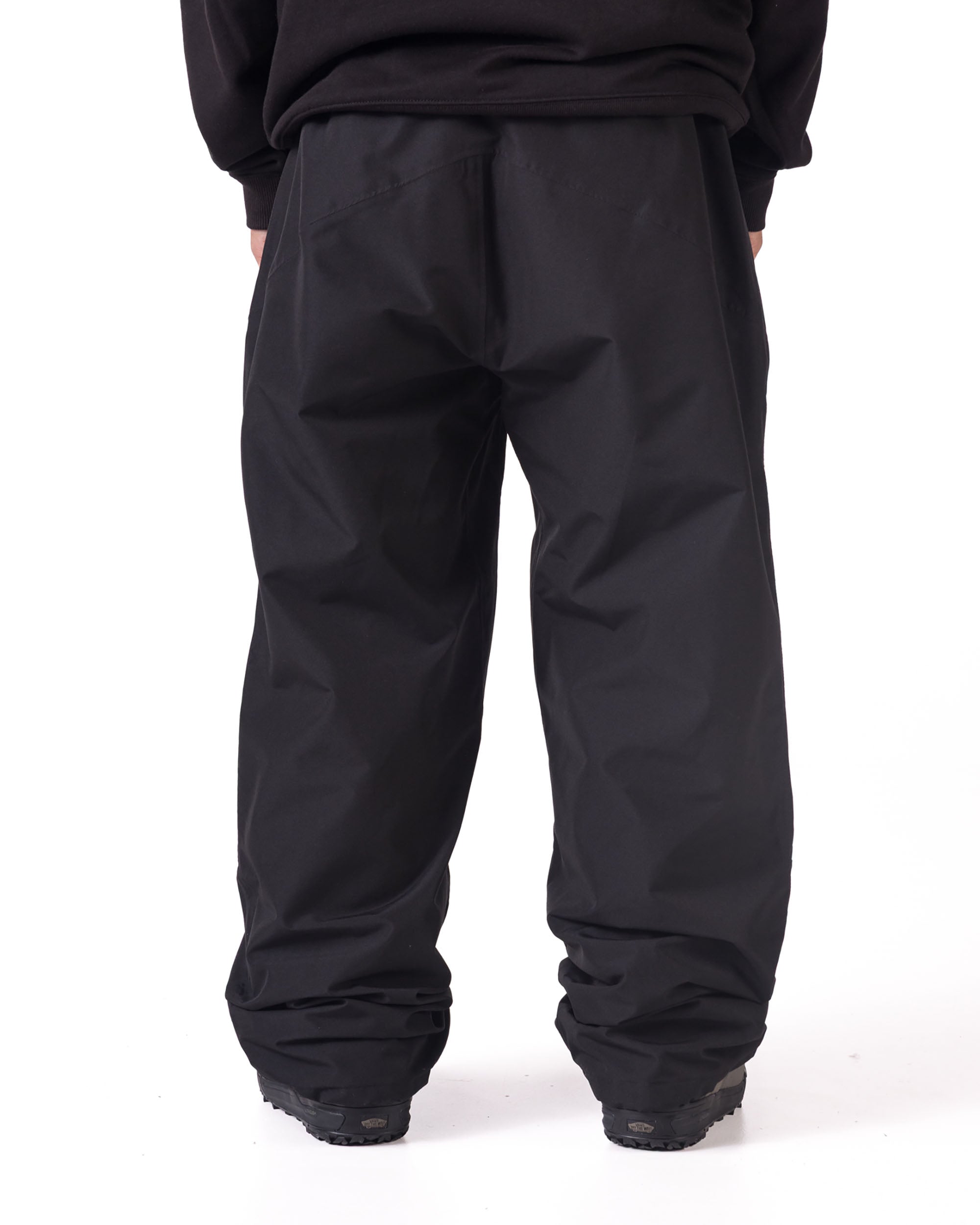 L1 Chroma Pant