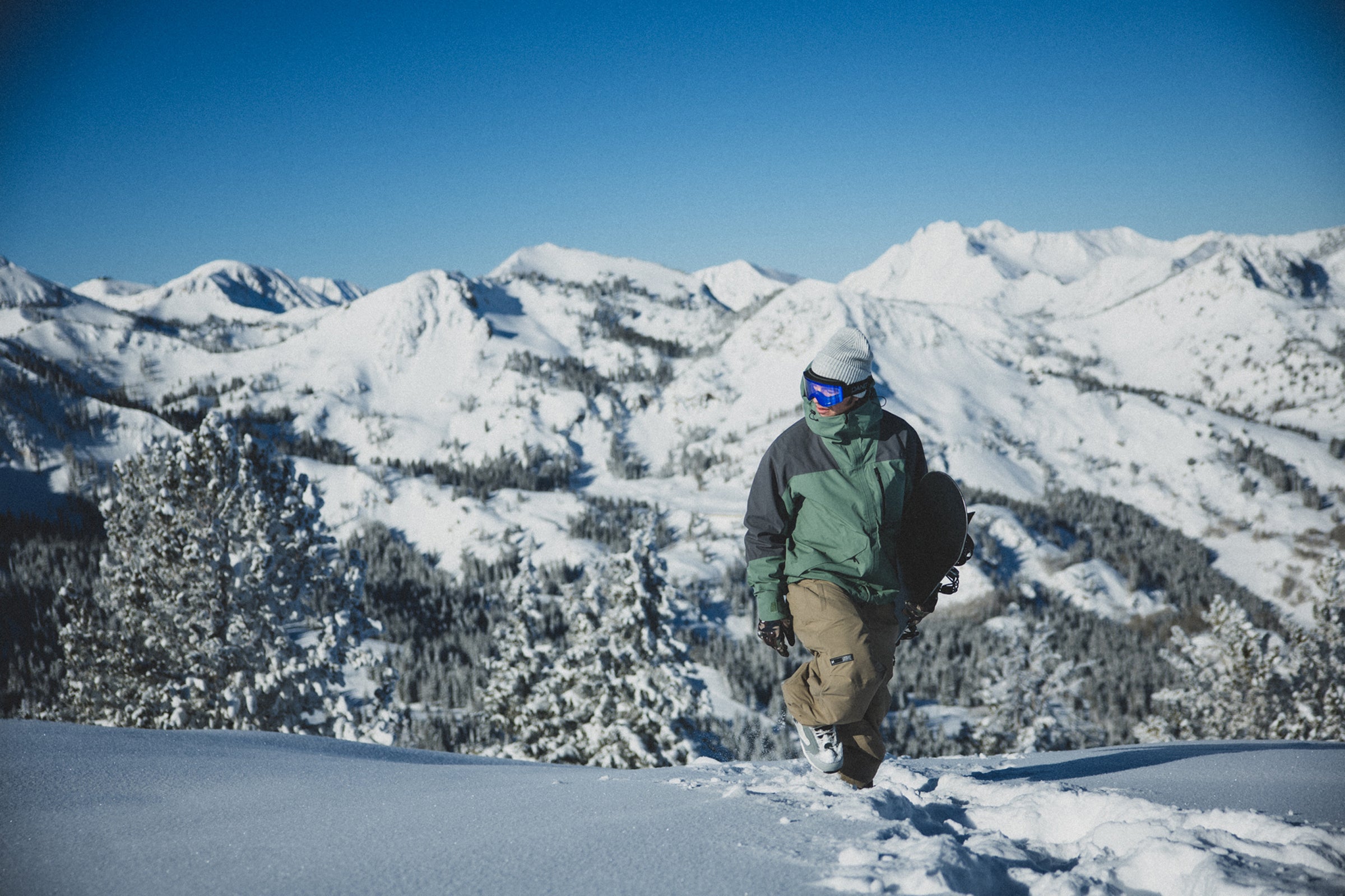 L1 Filmore Jacket Lifestyle Shot