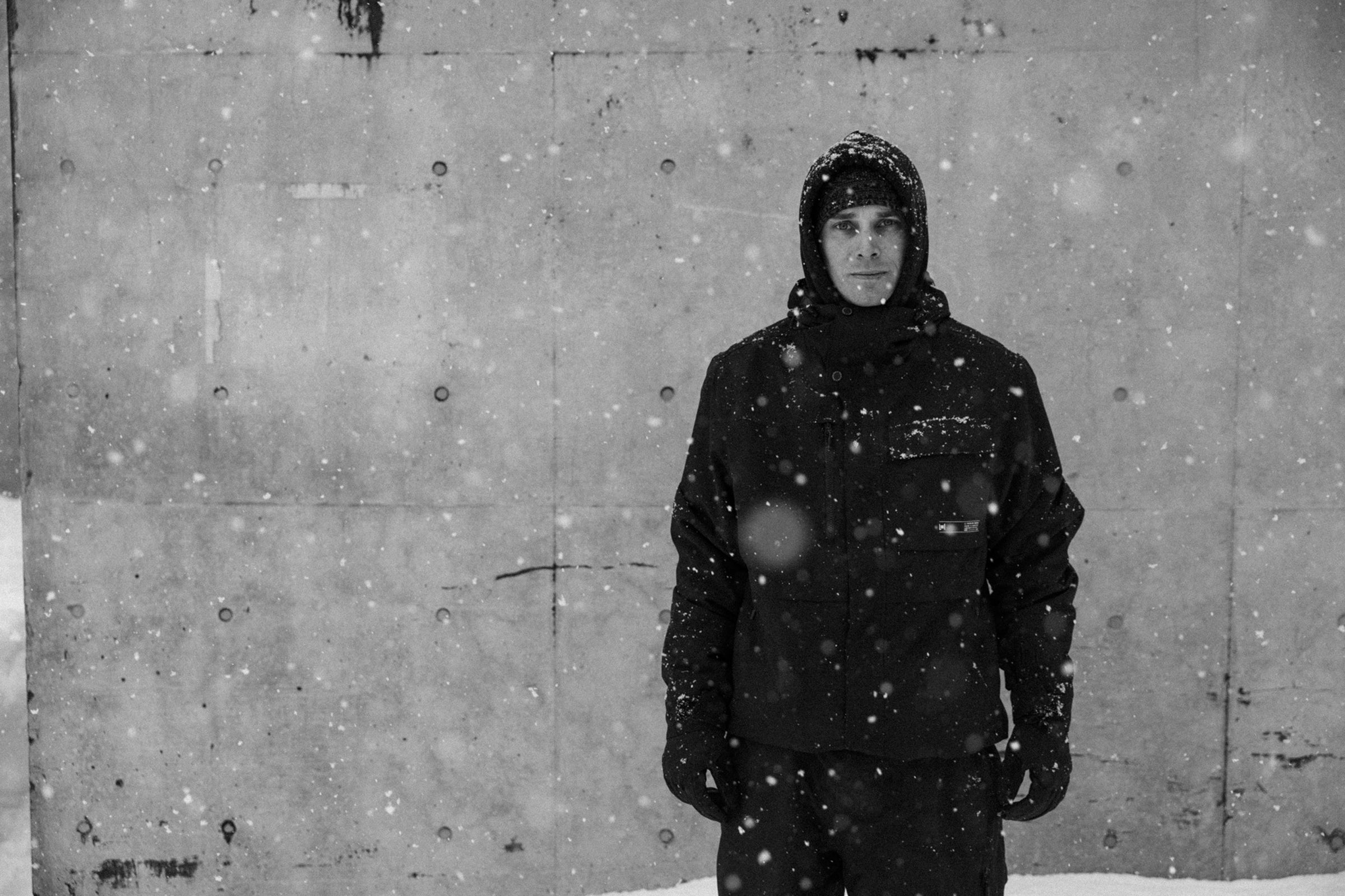 L1 Rankin Jacket Lifestyle Shot