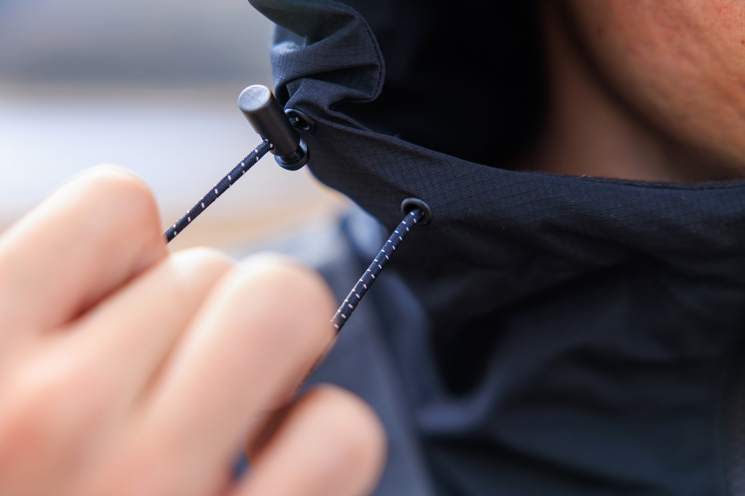 L1 Ventura Jacket Lifestyle Shot