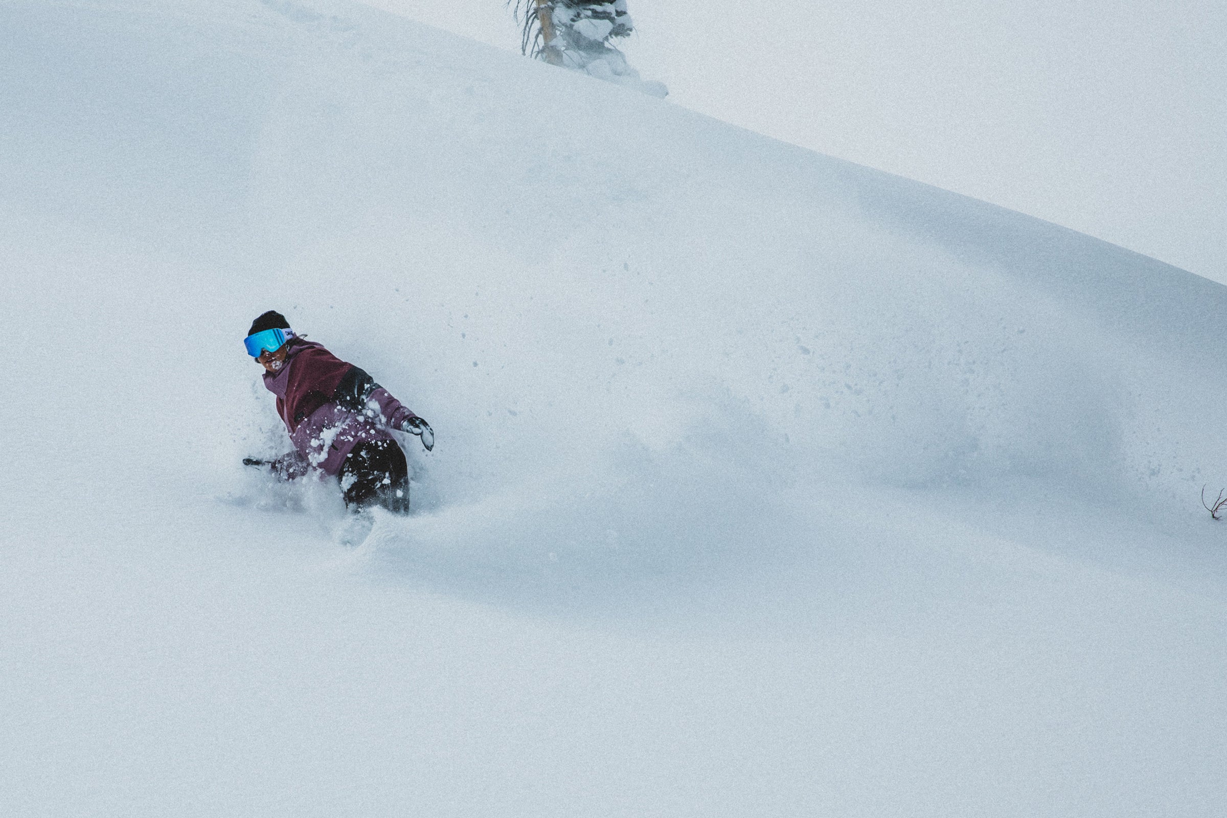 L1 Ukka Jacket Lifestyle Shot