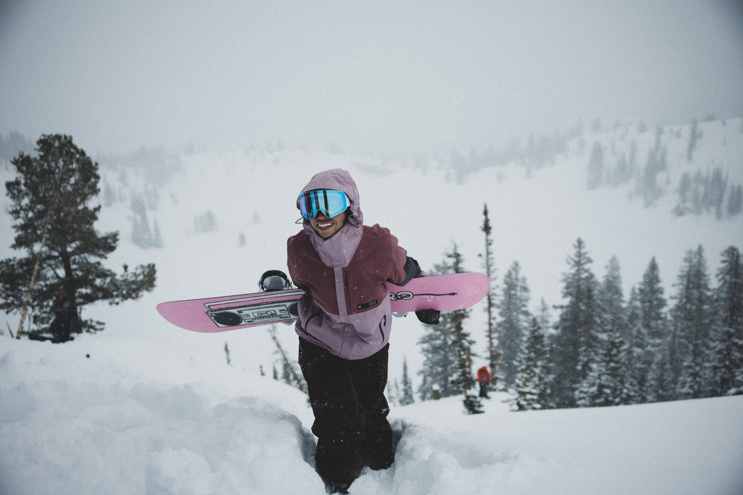 L1 Fairfield Cargo Pant Lifestyle Shot